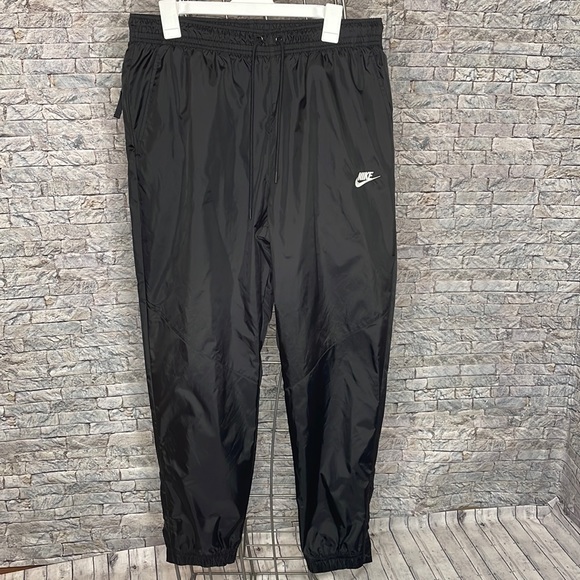 Nike Other - 🔥Nike Joggers NWOT Size: Large🔥